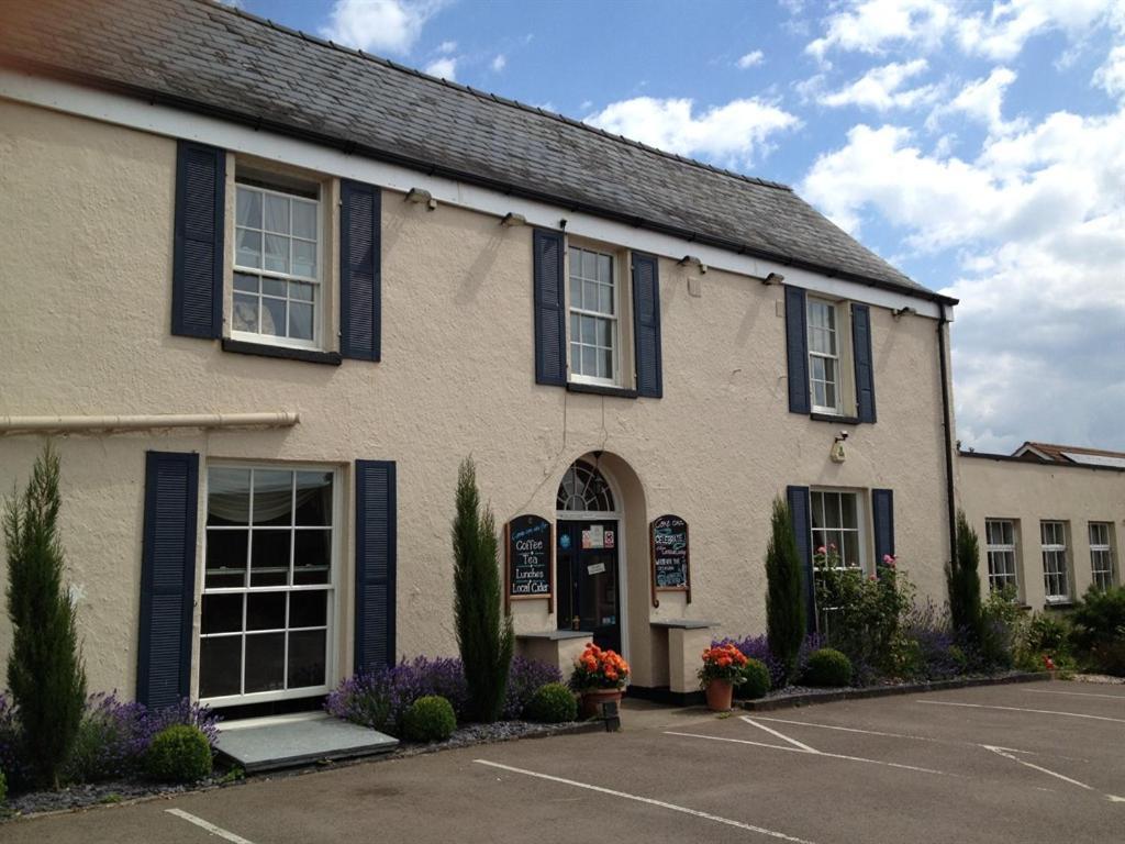 Ross-on-Wye Castle Lodge Wilton מראה חיצוני תמונה